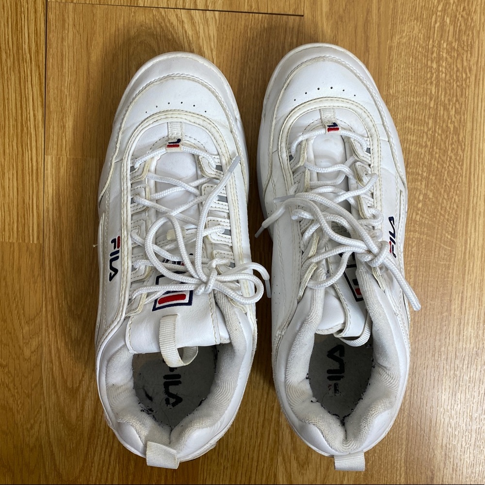 FILA 2 Disruptors